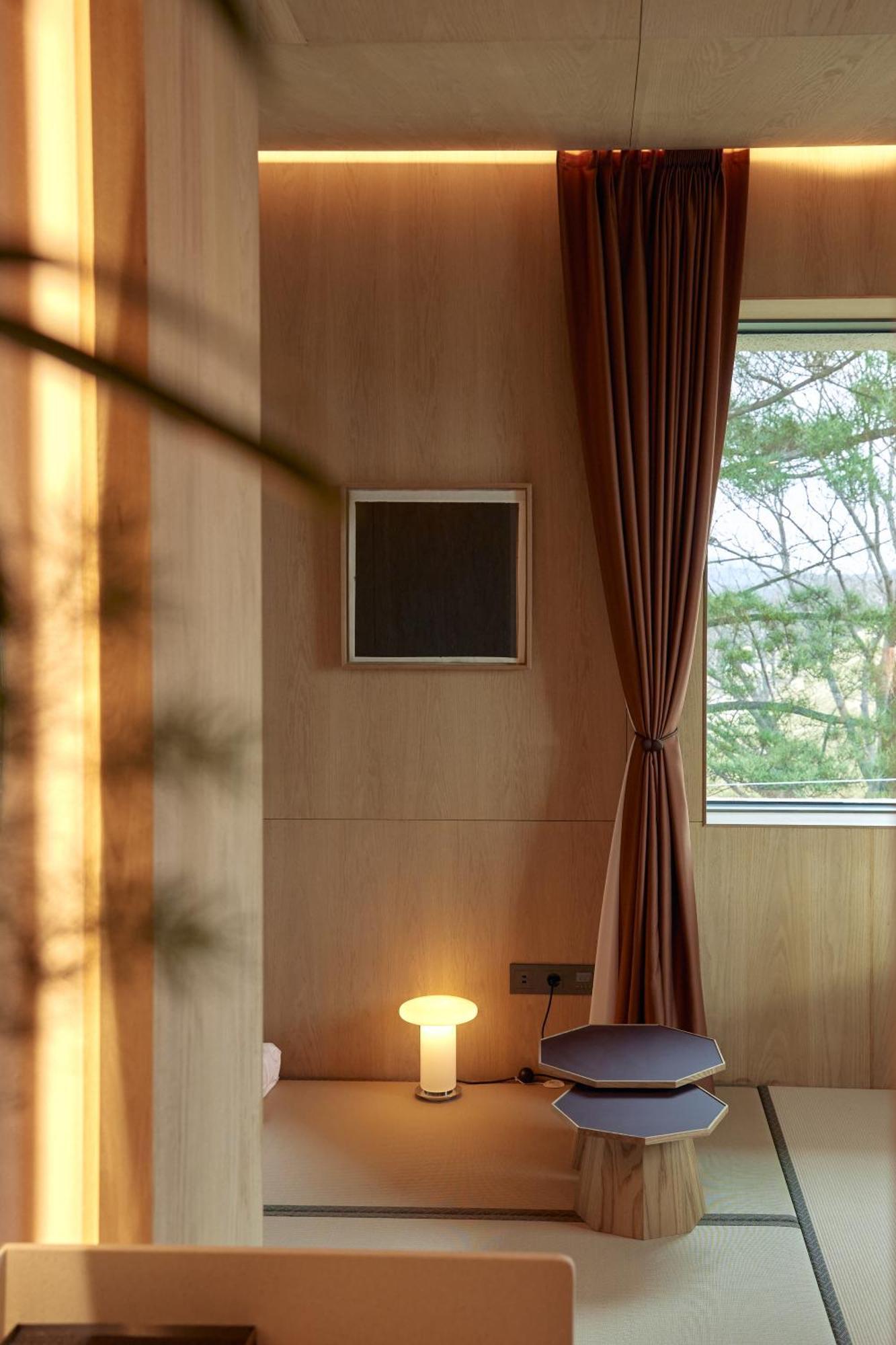 Pbr7 Hotel Unusual Stay Gyeongju Extérieur photo