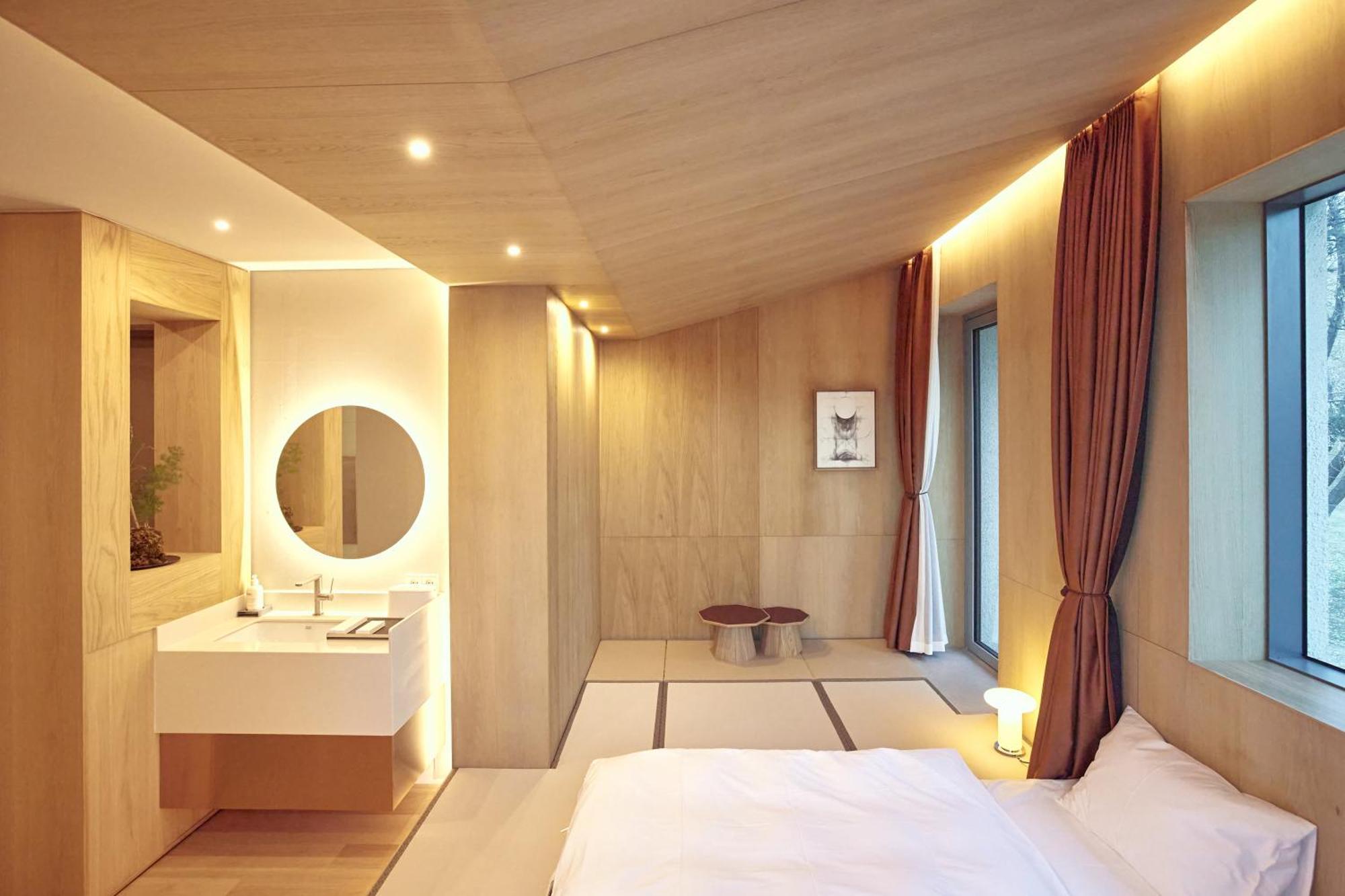 Pbr7 Hotel Unusual Stay Gyeongju Extérieur photo