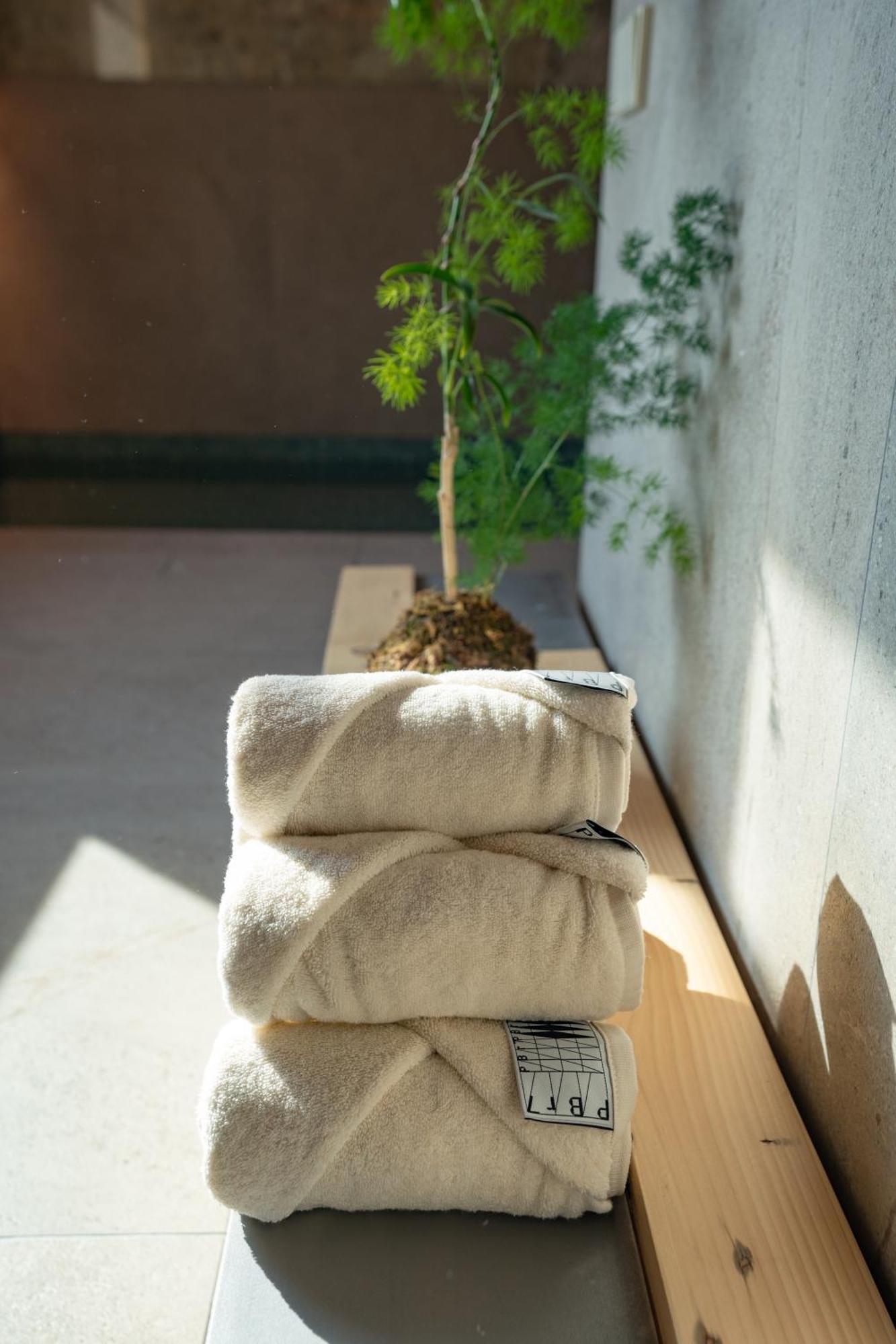 Pbr7 Hotel Unusual Stay Gyeongju Extérieur photo