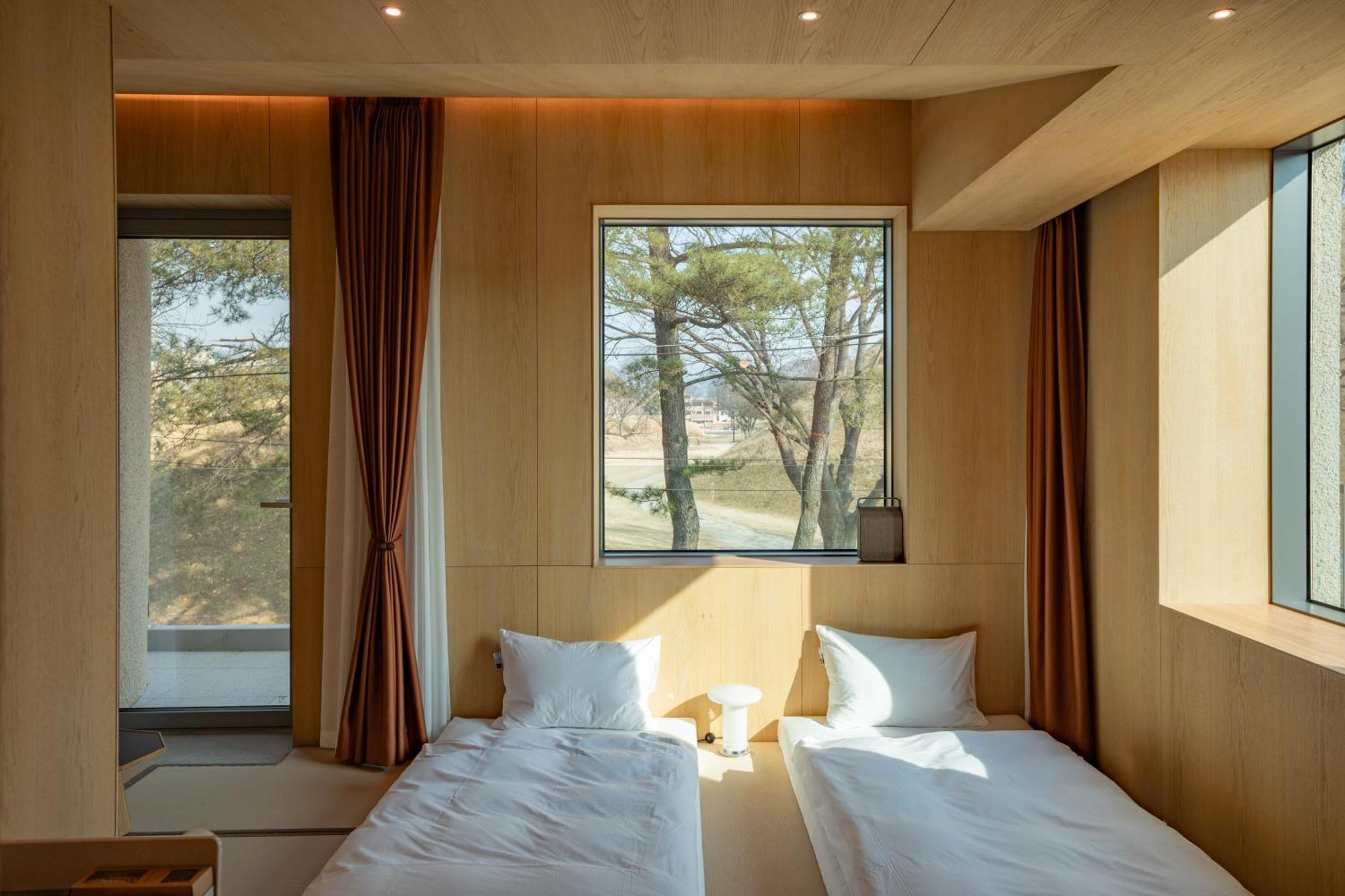 Pbr7 Hotel Unusual Stay Gyeongju Extérieur photo